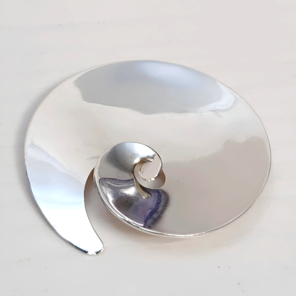 TAXCO Sterling Silver Dimensional Modernist Spiral Brooch Pin - Picture 3 of 11